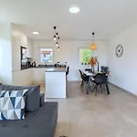 Villa Tea By Rent Istria
