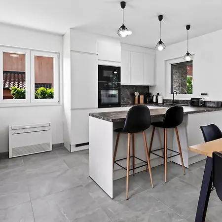 Villa Tea By Rent Istria